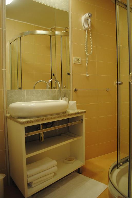 Rooms Piazzetta Црес Номер фото